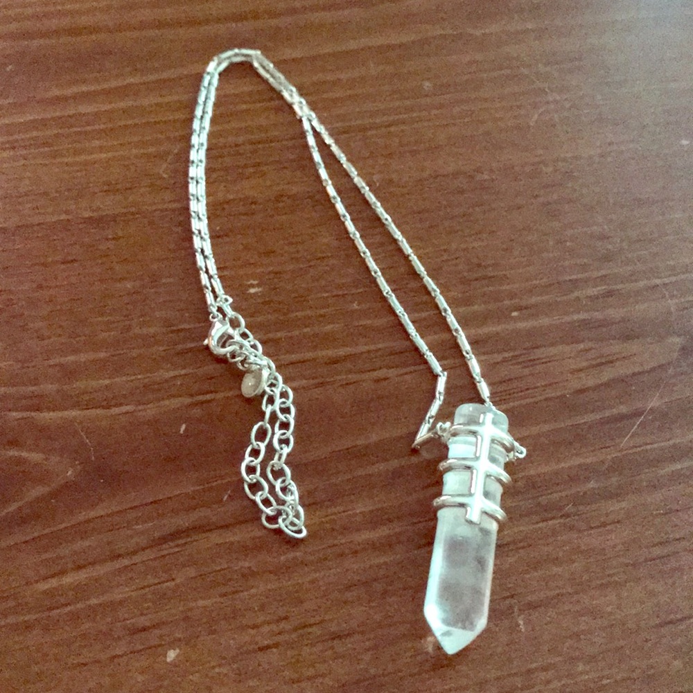 Stella & Dot Legend Pendant